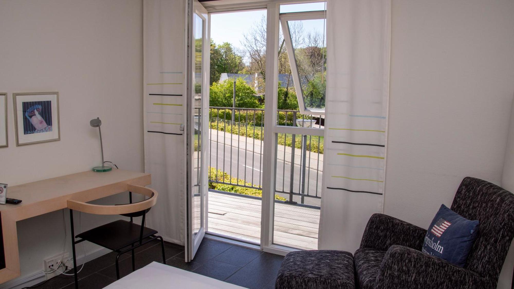 סקיבה Hotel Strandtangen מראה חיצוני תמונה